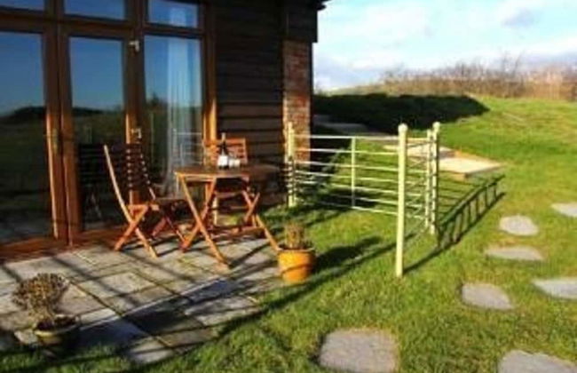 Poachers Hut 1-bed Cottage, Sleeps 2, Pet Friendly - Photo 24