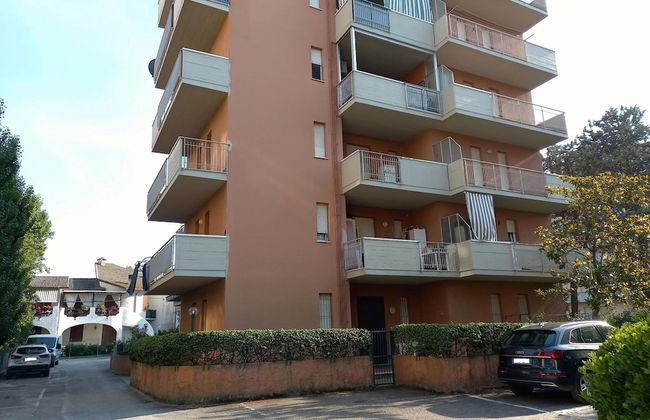 Attractive Apartment With Private Garden - Foto 31