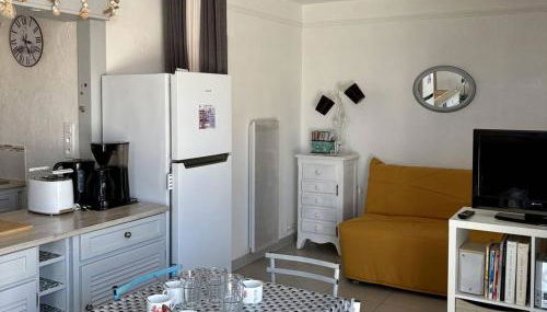 Appartement 4 Pers. en bord de mer avec parking privé et équipements complets - FR-1-529-41 - Foto 3