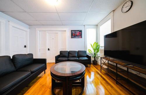 4-3BR Worcester - Cozy Apt near Clark Uni - Foto 3
