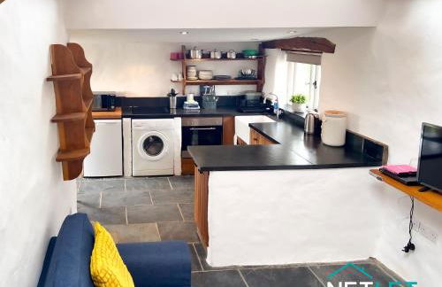 Ty Bedwen - Cosy Rural Retreat in St Davids - Photo 8