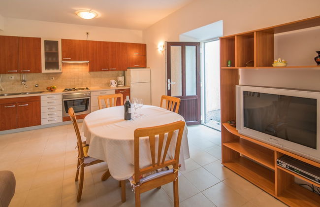 Apartment Anica - Photo 6