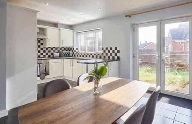 Host Stay Tibshelf House - Foto 23