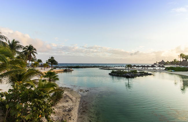 Coral Maya Stay Suites - Photo 22