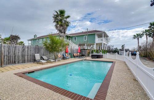 Saltwater Pool! Epic Galveston Bay Group Getaway! - Foto 2