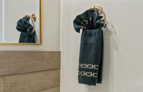 Emerald Lakes Poconos Retreat Game Room, Firepit & Sleeps 10 - Foto 62