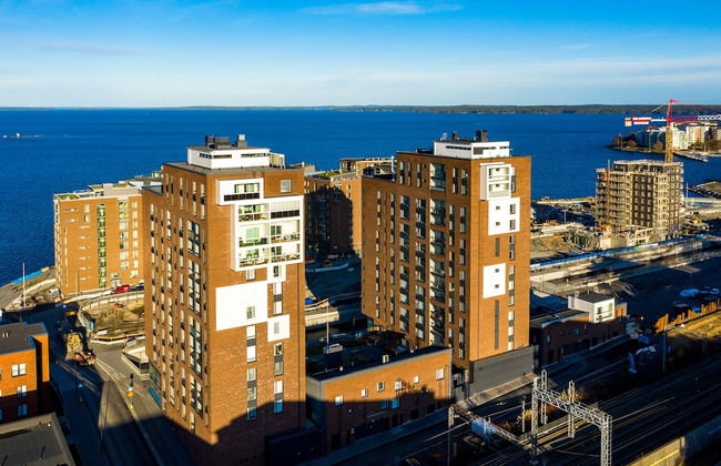 New 1BR Apt with Sauna, Balcony and 11th Floor Views - Foto 16