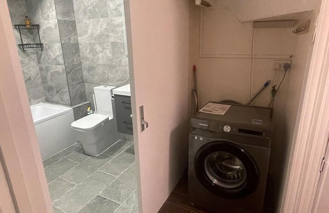 Inviting Apartment in Hayes With Garden & Parking - Foto 8