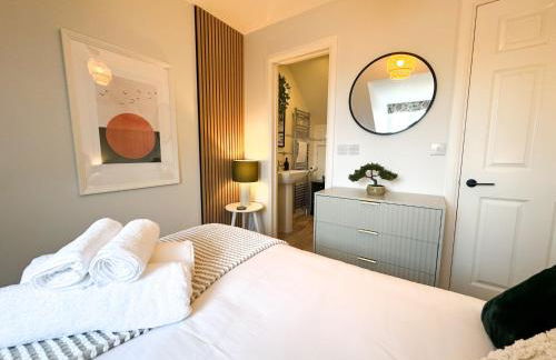 Stylish apartment 1 min to town centre and harbour - Foto 10