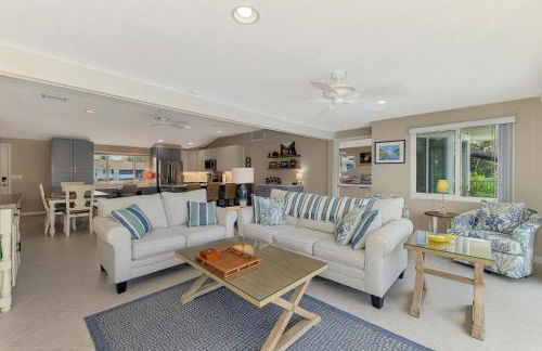 Bikini Tini Time - Foto 26