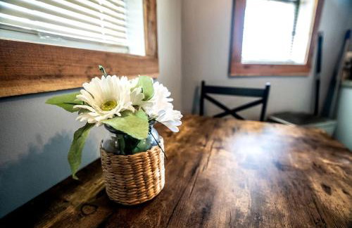 Serene Loft Cabin with Outdoor Grill and Fire Pit in Creal Springs, Illinois - Foto 26