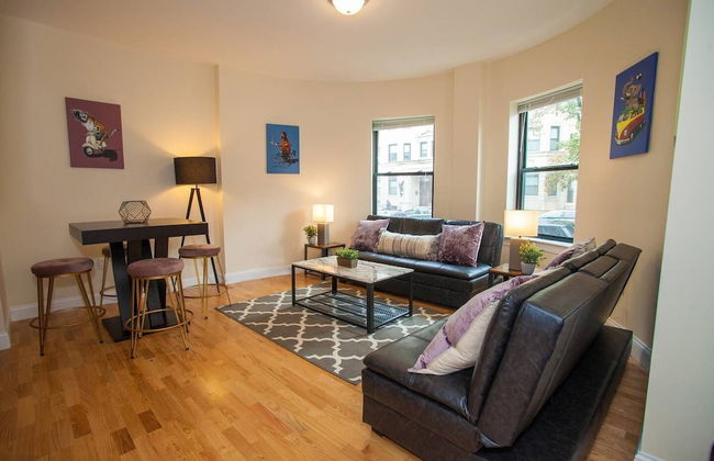 NEW 4 Bed 2 Full Bath Condo Near Back Bay - Photo 16
