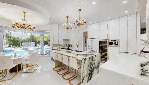 Equestrian Retreat - Photo 3