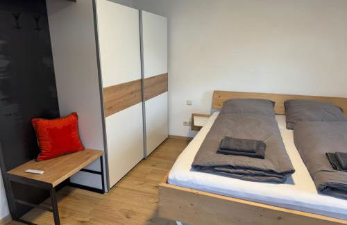 Moderne große Wohnung mit Garten - Foto 31