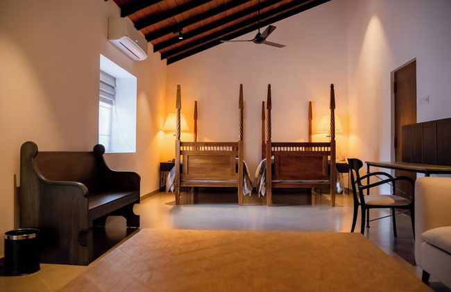 LilyPod Villa - Photo 2