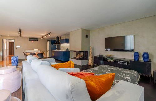 HostWise - Modern Villa & Shared Pool in Paredes - Foto 20