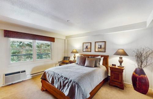 Torian Plum Condominiums - Foto 82