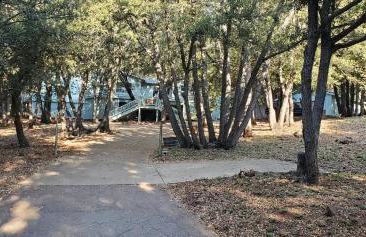 The Bungalow Partial Home Rental - Photo 2