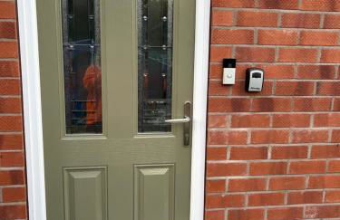 Cosy Corner Cheadle - Photo 2