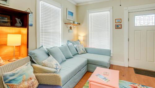 1 Mi to Beach Colorful Cottage in Galveston! - Foto 4