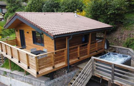 Chalet du Faubourg & Jacuzzi, proximité Gerardmer & La Bresse - Foto 1