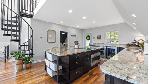 Peak Retreat Private Luxury A-Frame for Couples - Foto 2