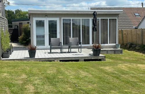 The Garden Room - A cosy country stay in Cornwall - Photo 1