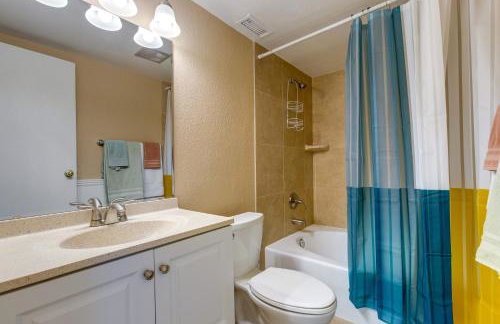 1 Mi to Light Rail Englewood Condo with Pool Access - Foto 18