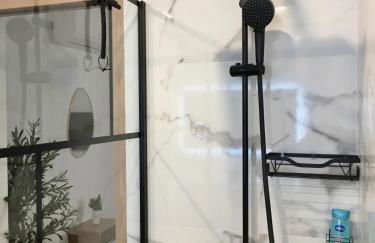 Premium Comfort-2 Suites-Part-Dieu-Parking-Netflix - Photo 11