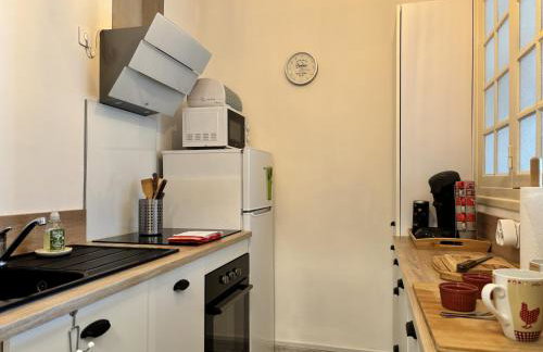 Le 130 - 1 chambre - Wifi - Proche Parc Thermal - 2 personnes - Foto 4