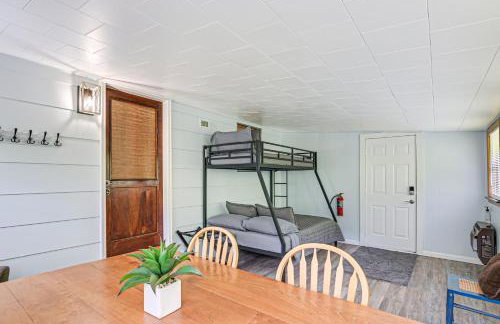 Home with Bunkroom 2 Mi to Hatfield and McCoy Trail - Foto 13