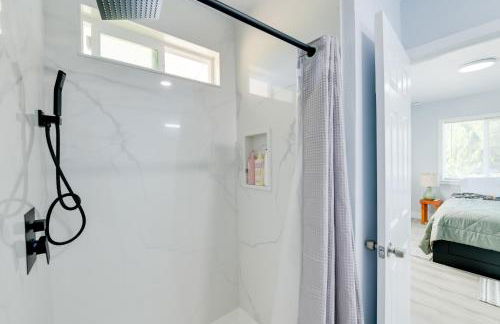 End Unit with Clear Lake Access in NorCal! - Foto 14