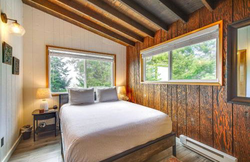 Ocean-View Oregon Coast Vacation Rental with Deck - Foto 13