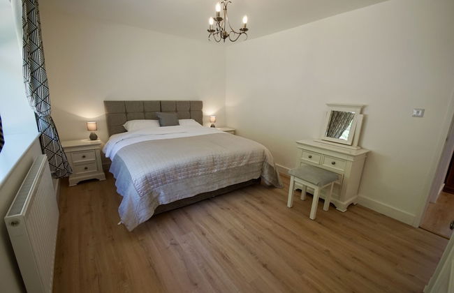 Vale View - Sleeps 6 - Pets Ok - Garden - Parking - Foto 4