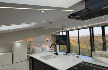 Woodroyd Spa Suites - Photo 51