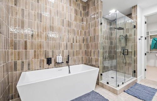 Emerald City in Downtown Eagle - Photo 26