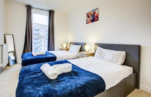 2BR Flat - Walk to Elizabeth Line - Free Parking - Foto 13