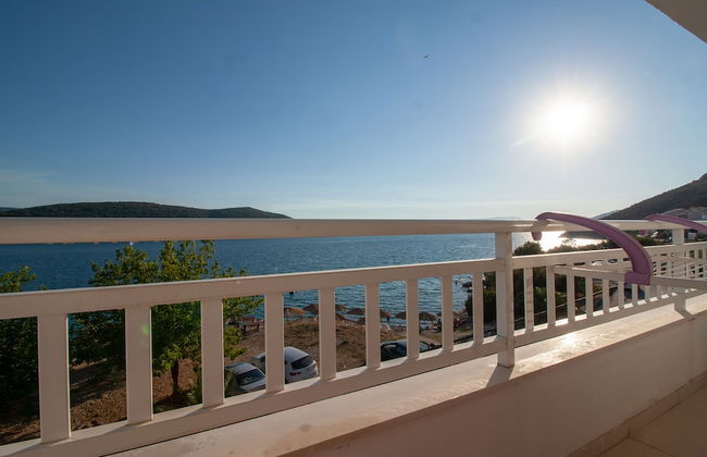 Apartmani Laura - Foto 42