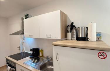 Kleines Glück Karlsruhe - Waschmaschine, SBahn, Regendusche, Fußbodenheizung - Foto 7