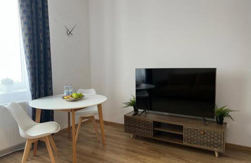 Nowe mieszkanie, fajna kamienica - Foto 1