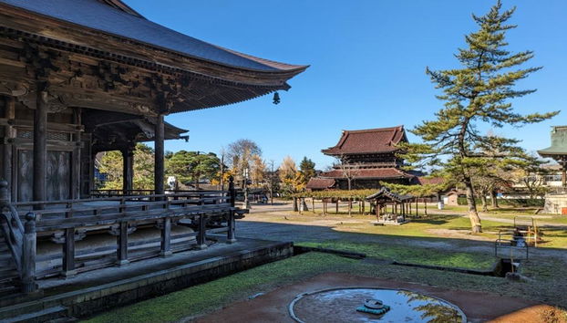 Discover Shirakawa-go, Gokayama and the Wood Carving Village of Inami - Full-Day Tour - Photo 4