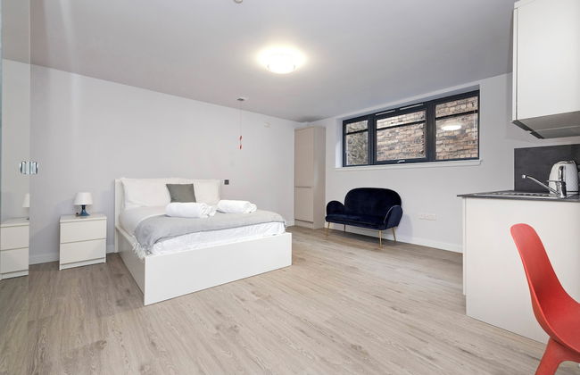 JOIVY Superior Studio near The Meadows - Photo 4