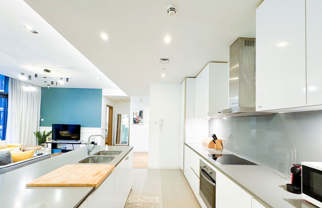 Aya - Impeccable 1BR Apartment with Balcony in City Walk - Photo 13