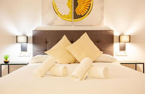 MyFlats Luxury Downtown - Photo 16