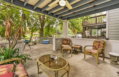 Quiet Lake Conroe Townhome with Water-View Deck - Photo 3