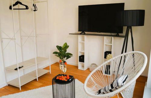 Penthouse am Dom- Altstadt in 200 m- 4 Dachterrassen, stilvoll und ruhig, 24-7-Self Check-in für bis zu 6 Personen - Foto 10