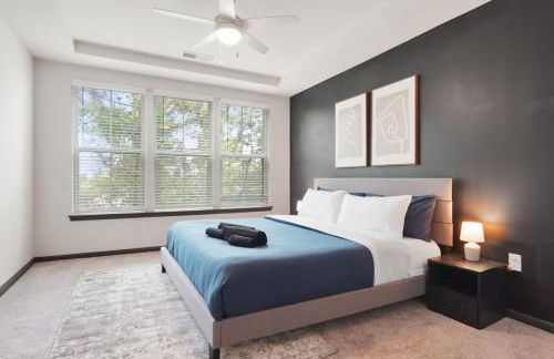 3BR King Bed Balcony North Raleigh - Foto 19