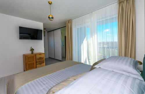 Modern Casa di Lucija with heated pool, near Airport, own parking - Foto 32