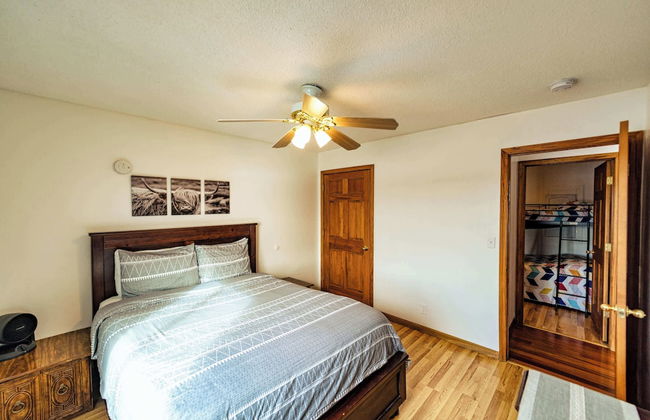 Redbud Retreat Amenity-filled Waterfront Home! - Photo 13