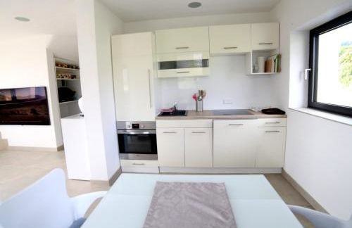 Passivhaus 750m vom Bodensee -- 2x E-bike inklusive -- Neubau 2019 am Ortsrand - Foto 4